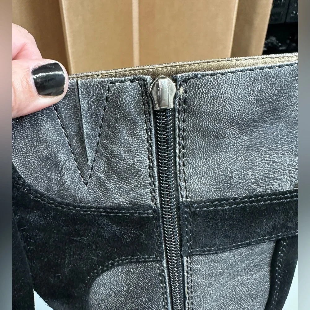 Donald J. Pliner Heidy Black Leather & Suede Wedge Boots Sz 8